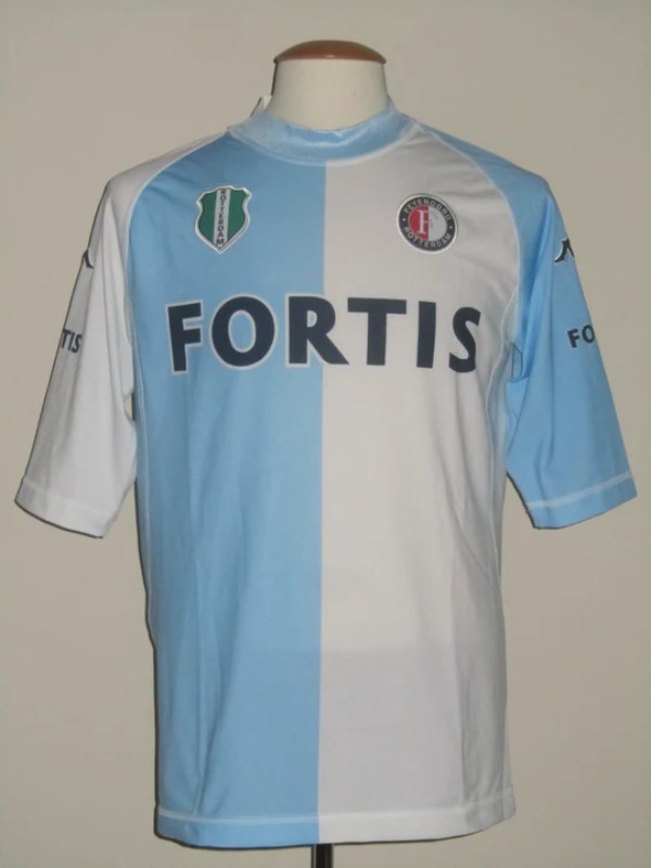 Feyenoord 2004-05 Away Kit