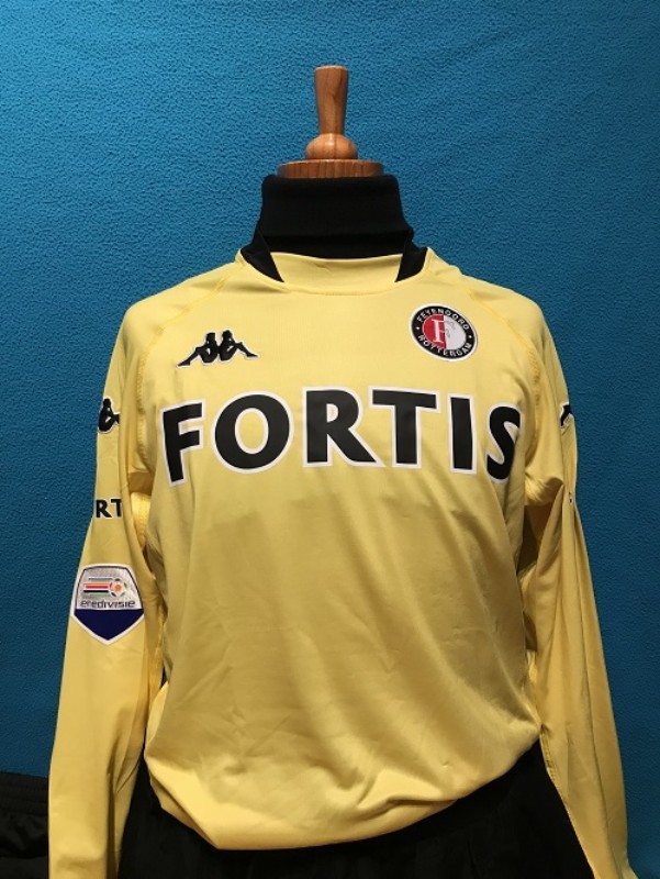 Feyenoord 2005-06 GK 3 Kit
