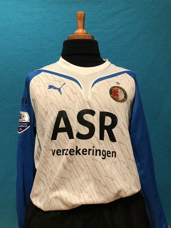 Feyenoord 2009-10 GK 2 Kit