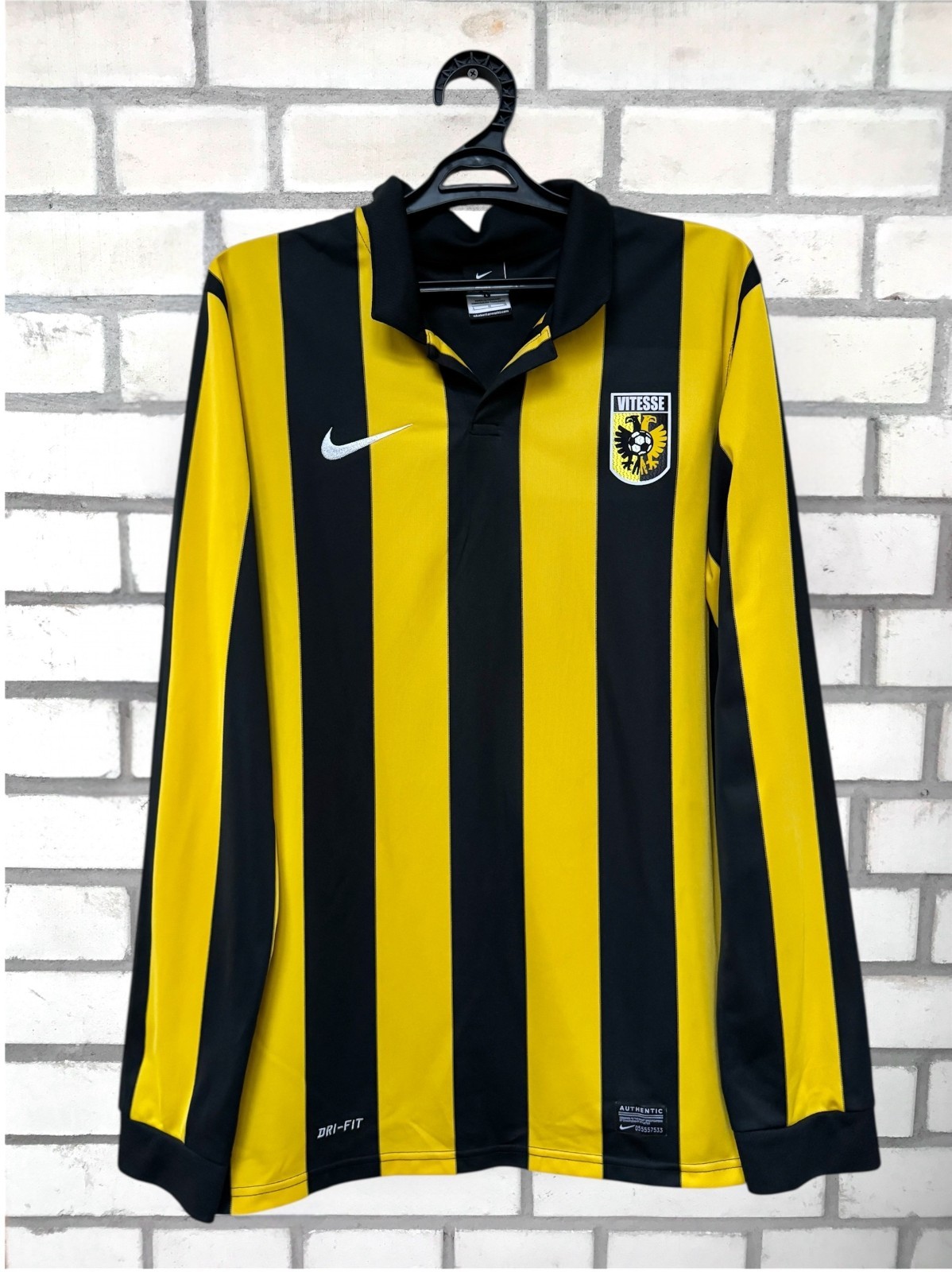 Vitesse 2012-13 Home Kit