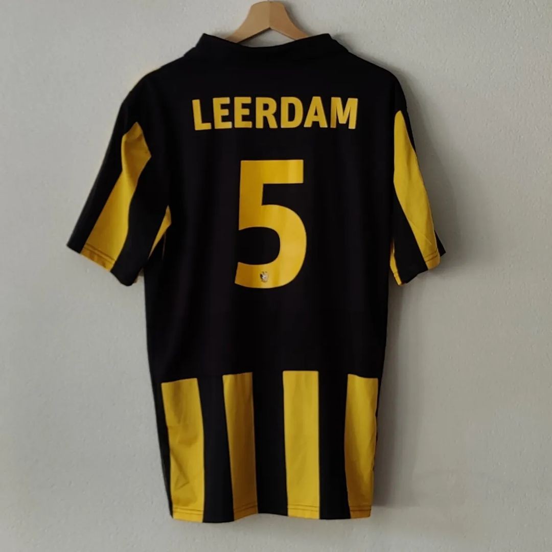 Vitesse 2013-14 Home Kit