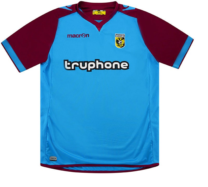 Vitesse 2014-15 Away Kit
