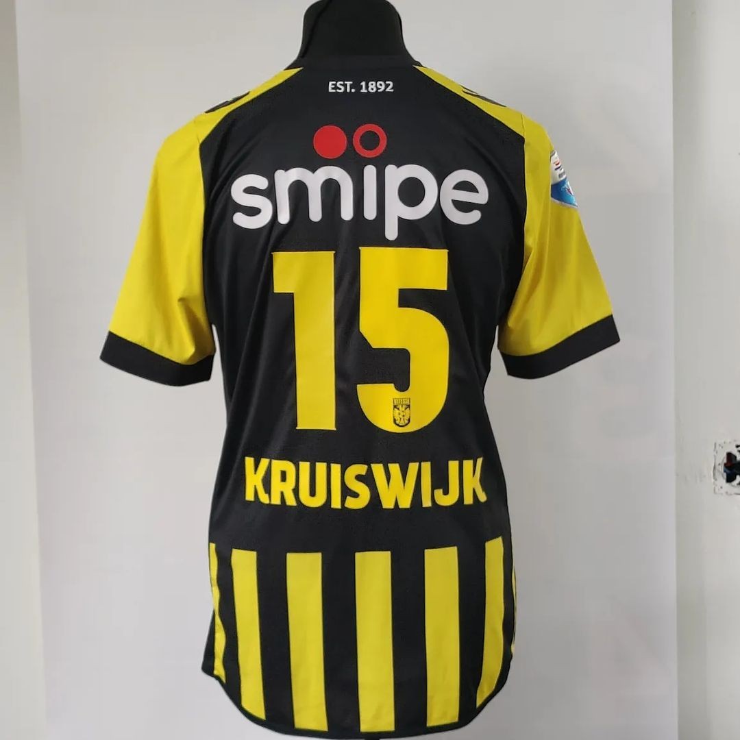 Vitesse 2014-15 Home 2 Kit