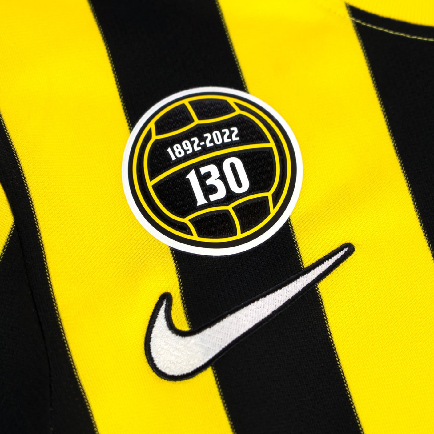 Vitesse 2022-23 Home Kit
