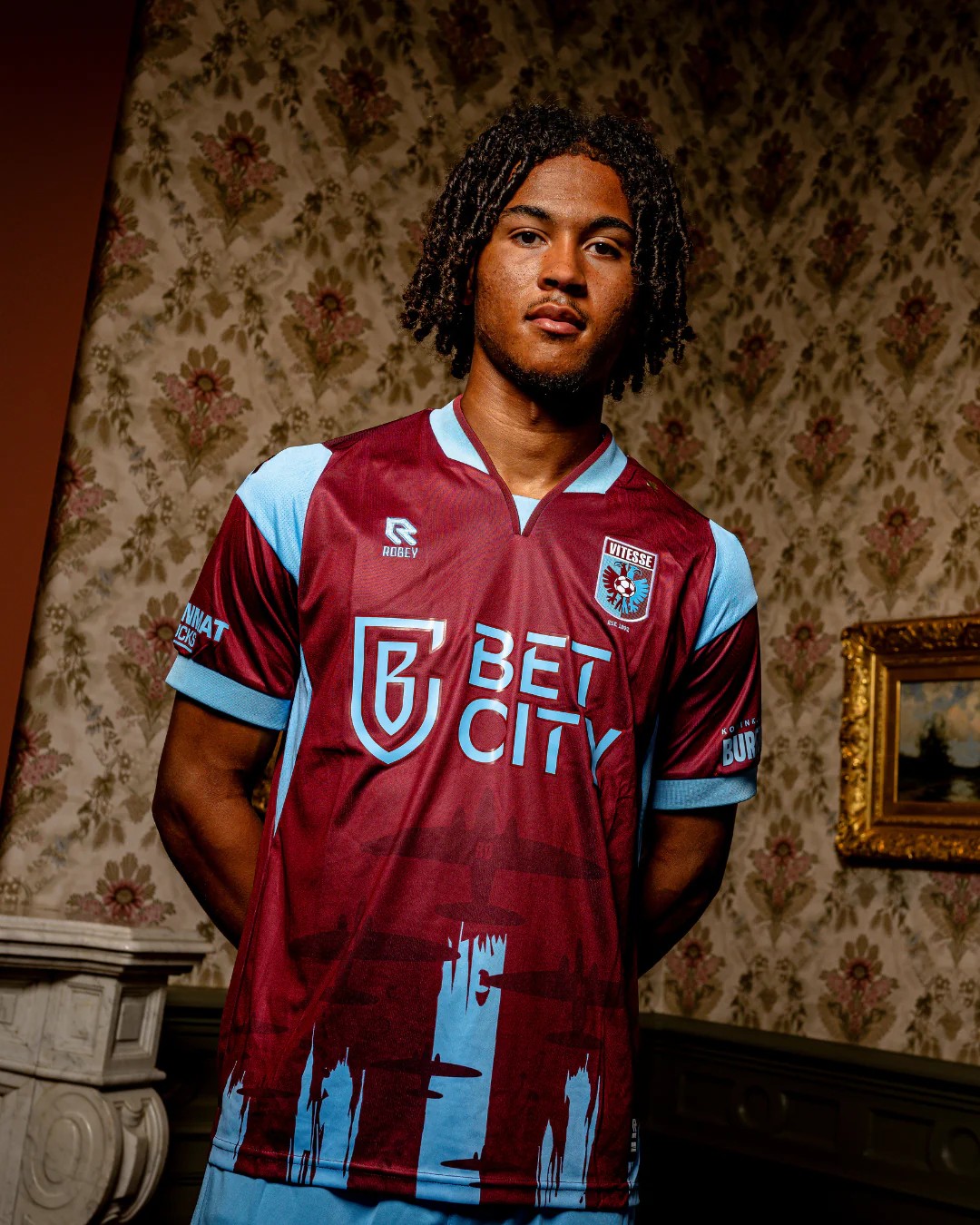 Vitesse 2024-25 Away Kit