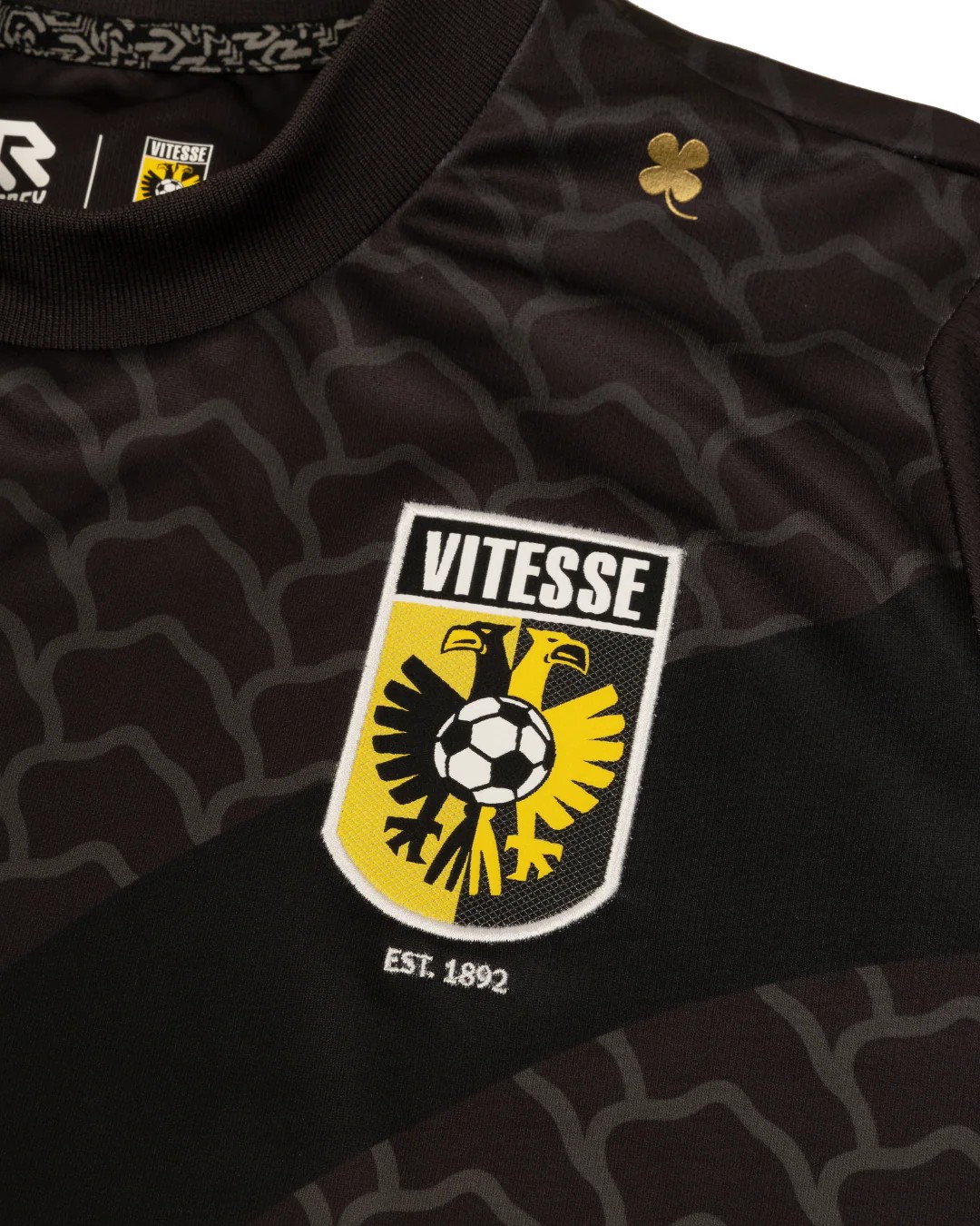 Vitesse 2025-26 Away Kit