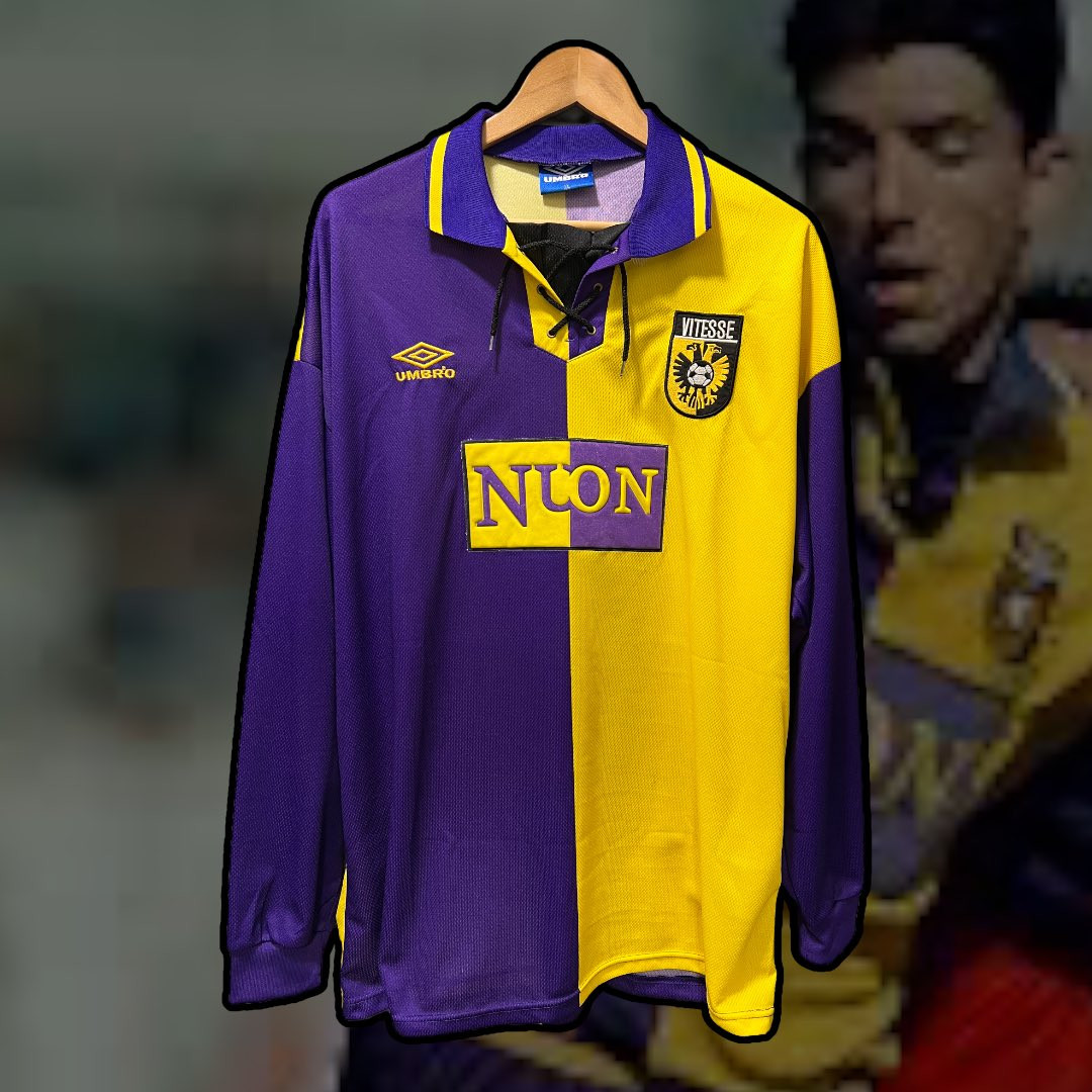 Vitesse 1994-95 Away Kit