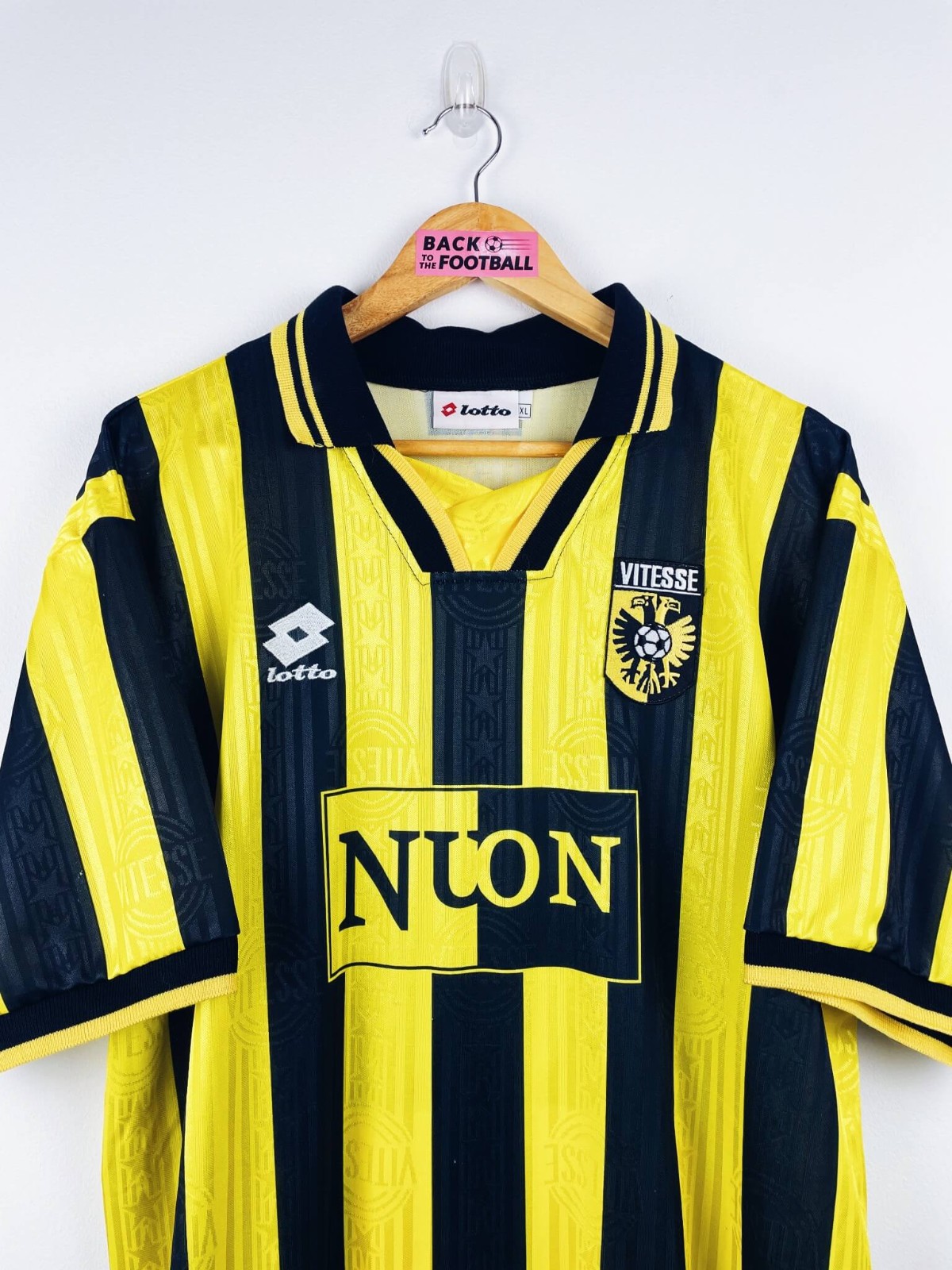 Vitesse 1998-99 Home V2 Kit