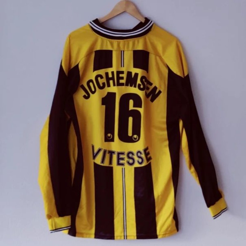 Vitesse 1999-00 Home 2 Kit