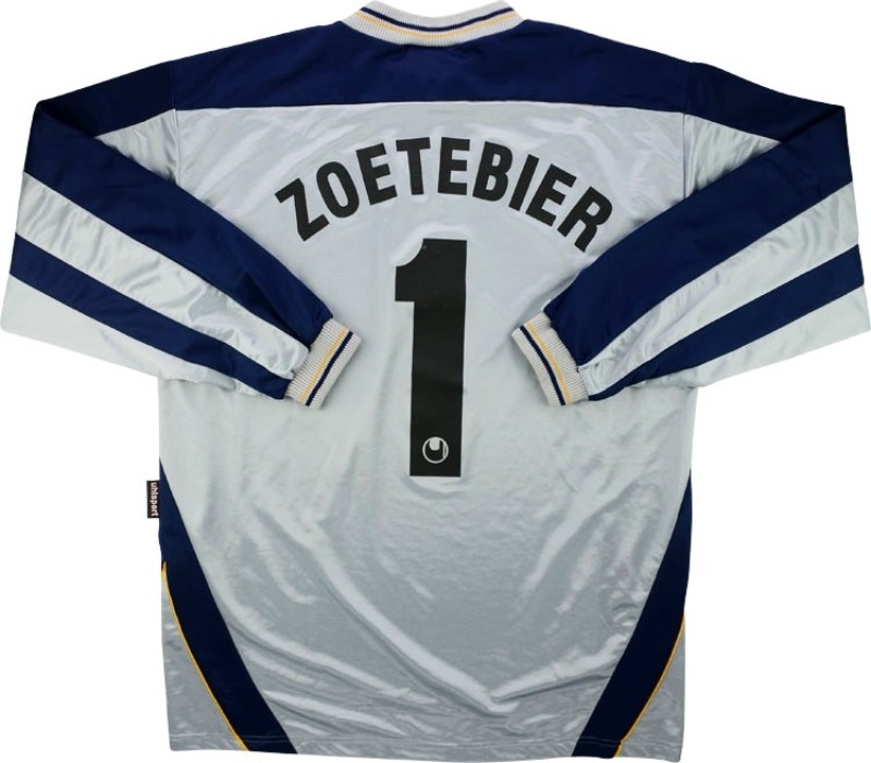 Vitesse 2000-01 GK 1 Kit