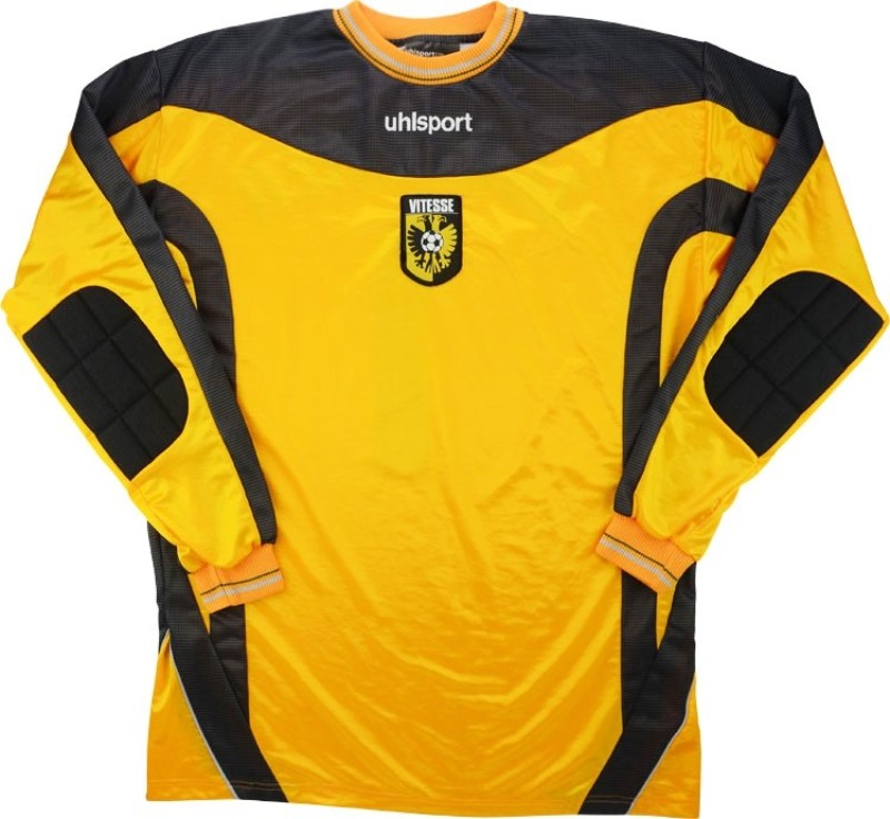 Vitesse 2000-01 GK 2 Kit