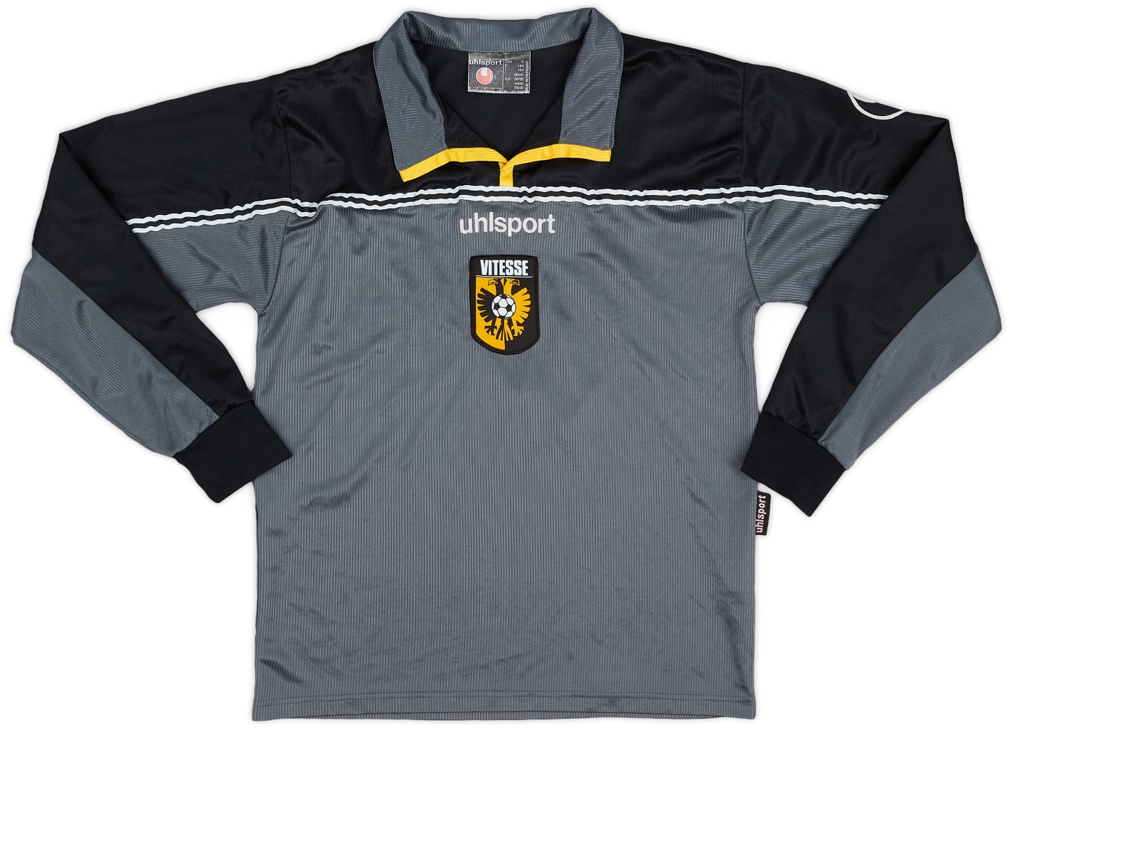 Vitesse 2001-02 Away Kit