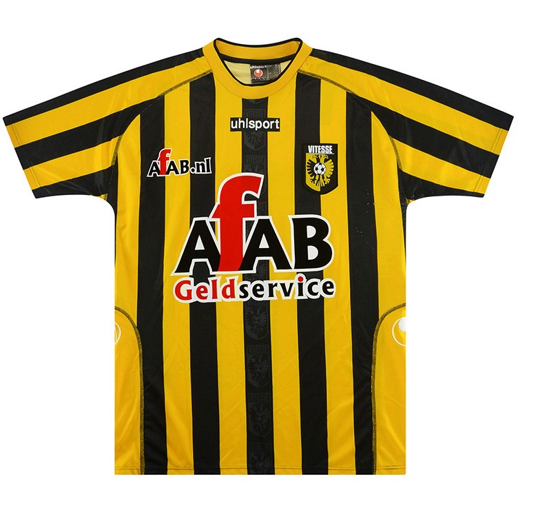 Vitesse 2004-05 Home Kit