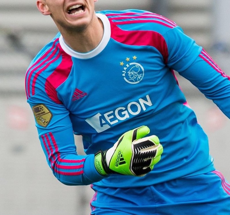 Ajax Amsterdam 2014-15 GK 1 Kit