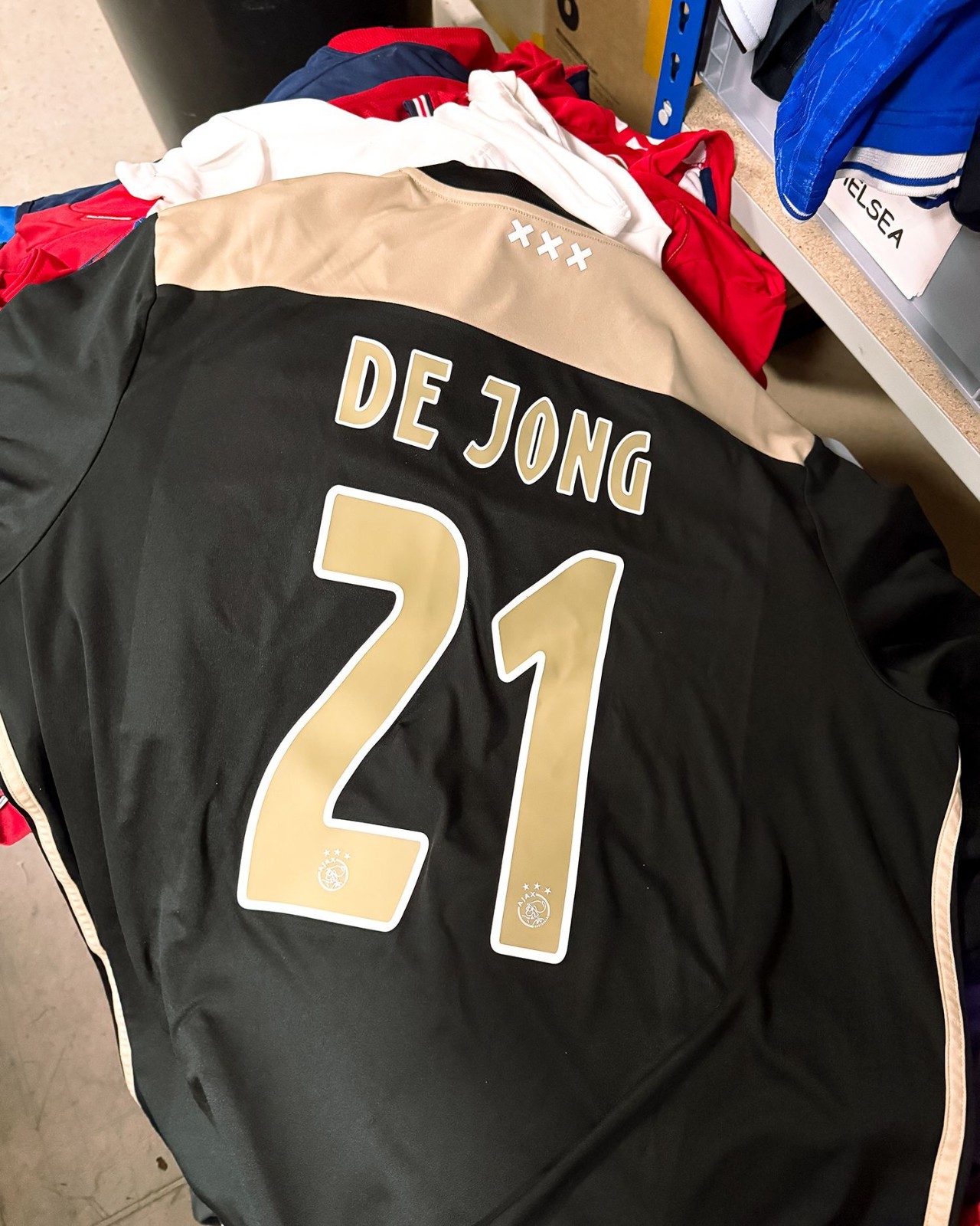 Ajax Amsterdam 2018-19 Away Kit