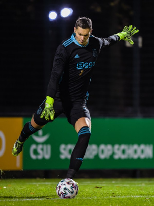 Ajax Amsterdam 2020-21 GK 2 Kit
