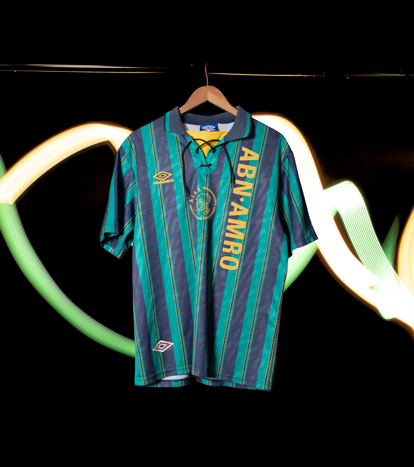 Ajax Amsterdam 1993-94 Away Kit