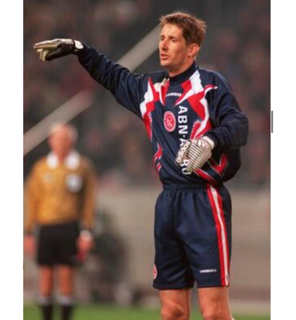 Ajax Amsterdam 1997-98 GK 2 Kit