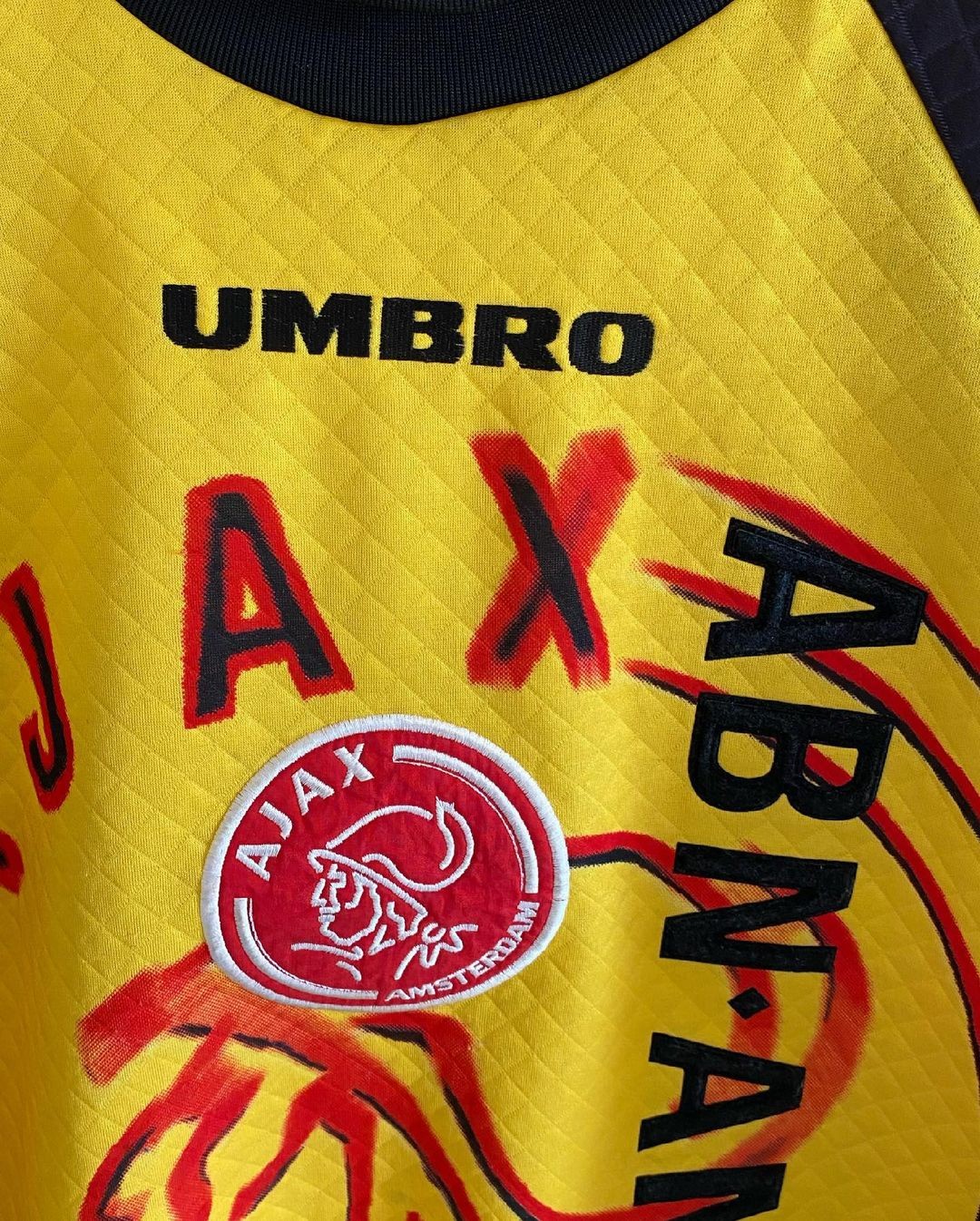 Ajax Amsterdam 1997-98 GK 4 Kit