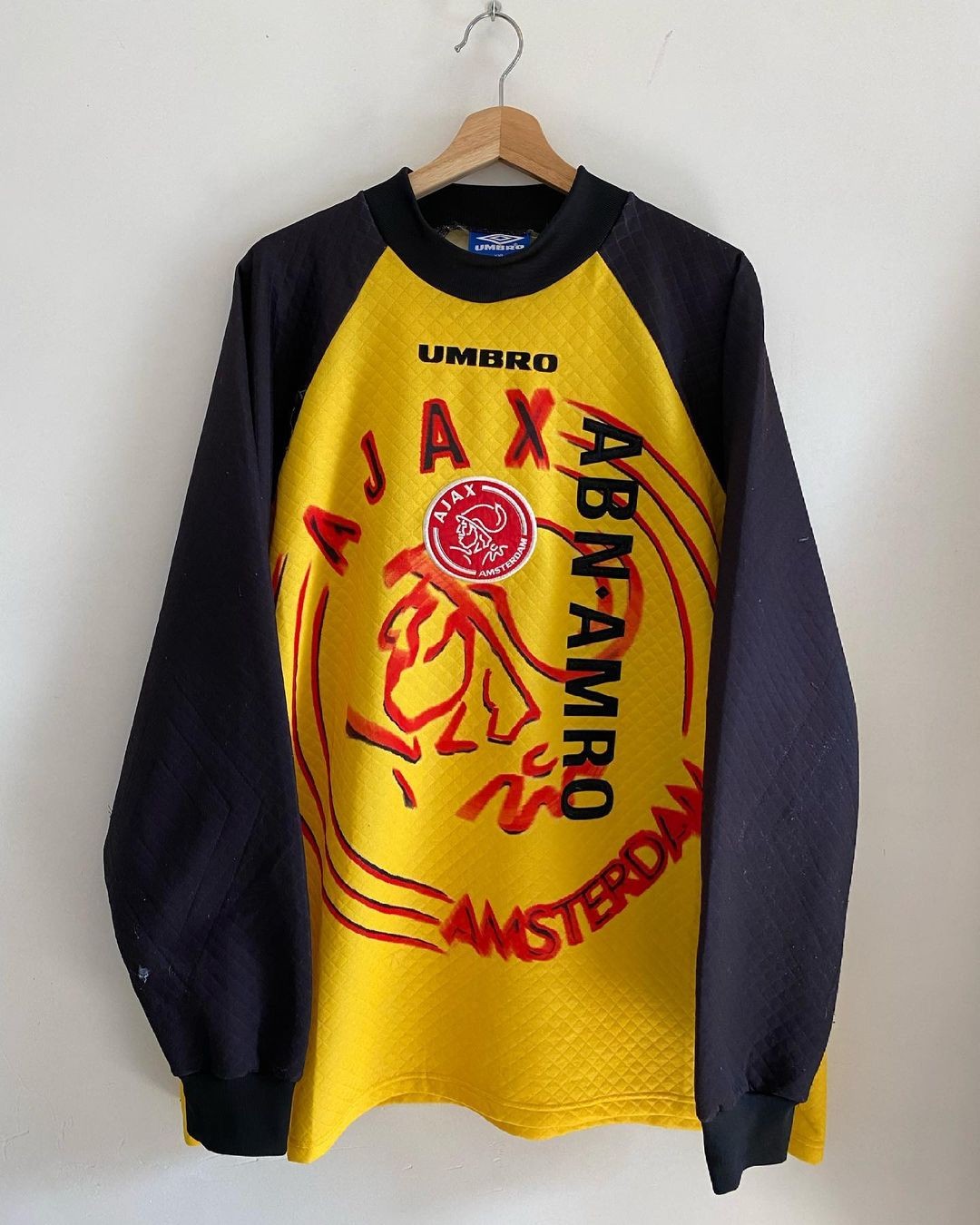 Ajax Amsterdam 1997-98 GK 4 Kit