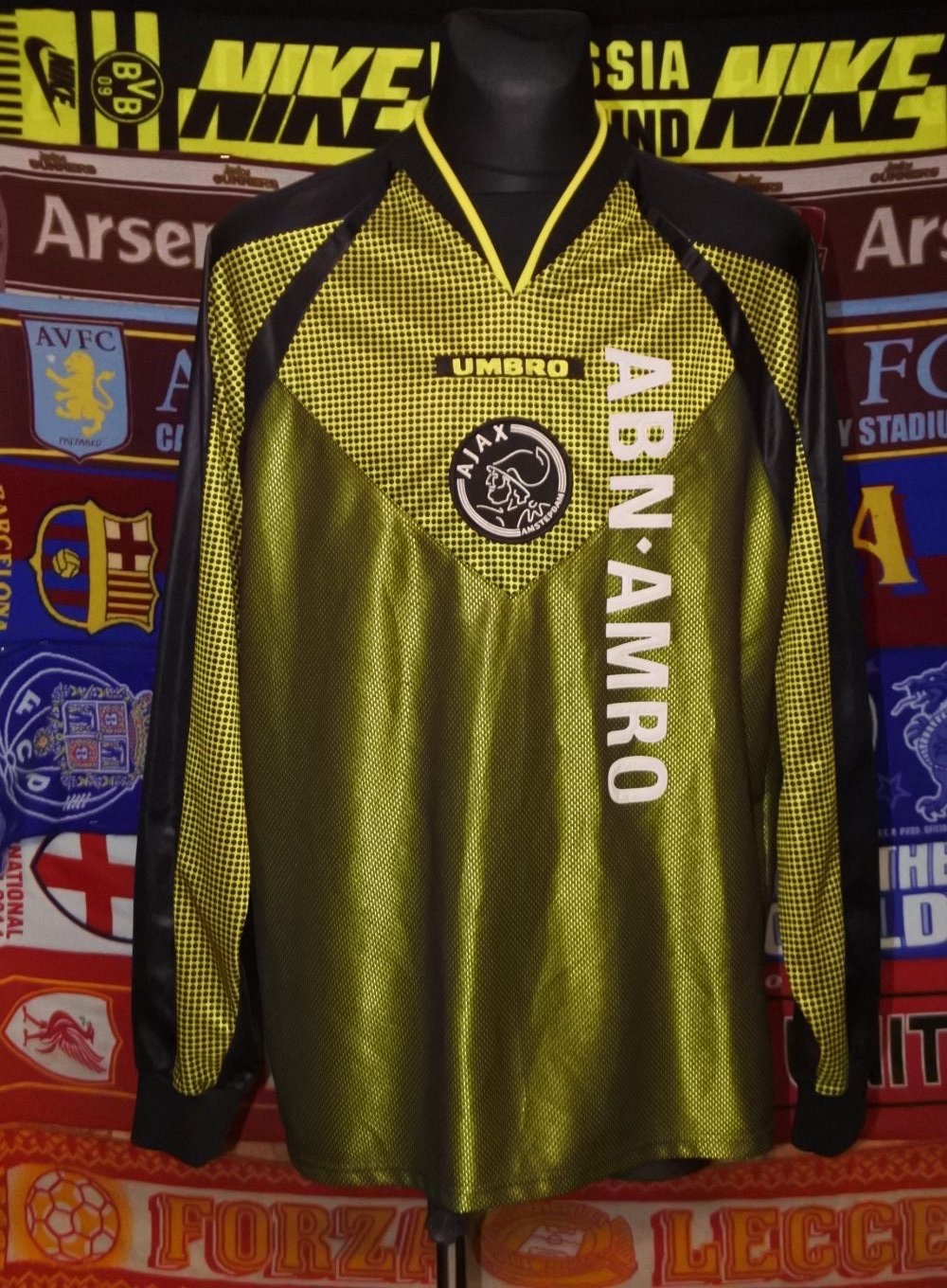 Ajax Amsterdam 1998-99 GK 4 Kit