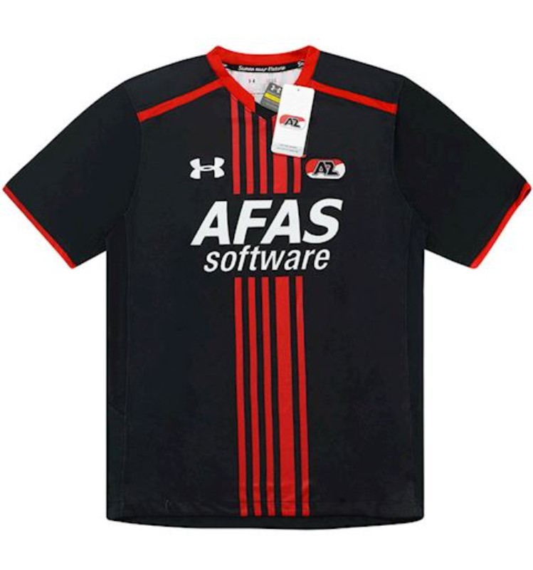 AZ Alkmaar 2015-16 Third Kit