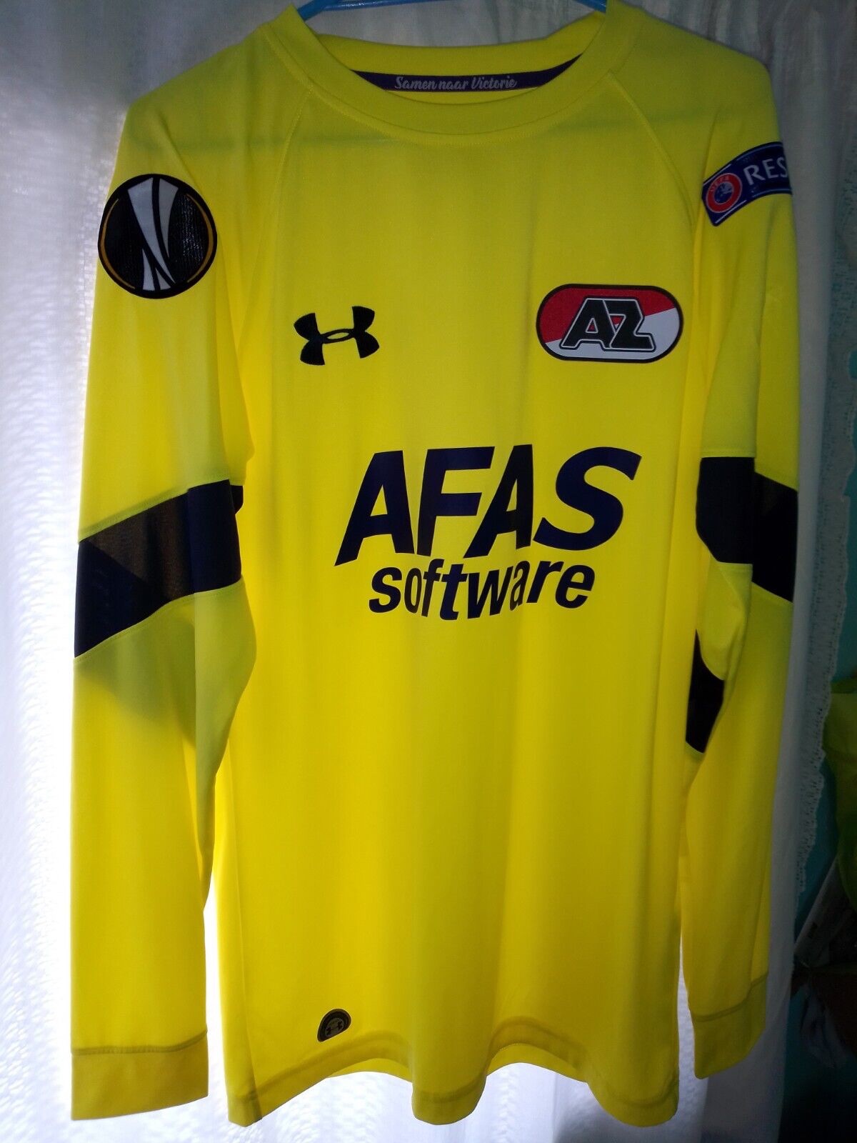 AZ Alkmaar 2016-17 GK 1 Kit