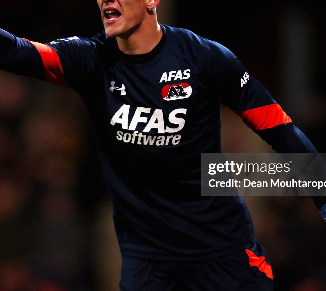 AZ Alkmaar 2016-17 GK 2 Kit