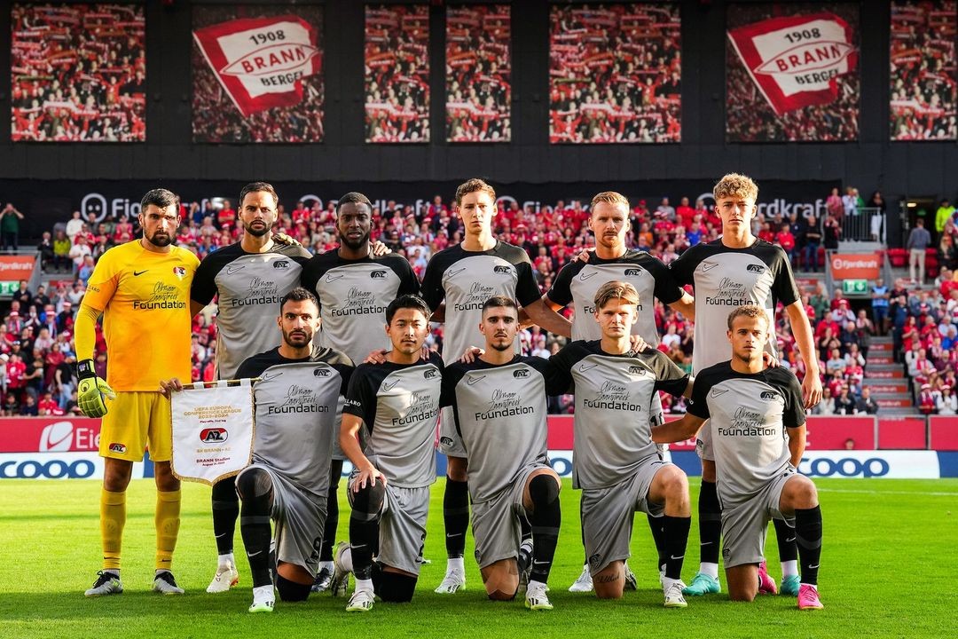 AZ Alkmaar 2023-24 European Third Kit