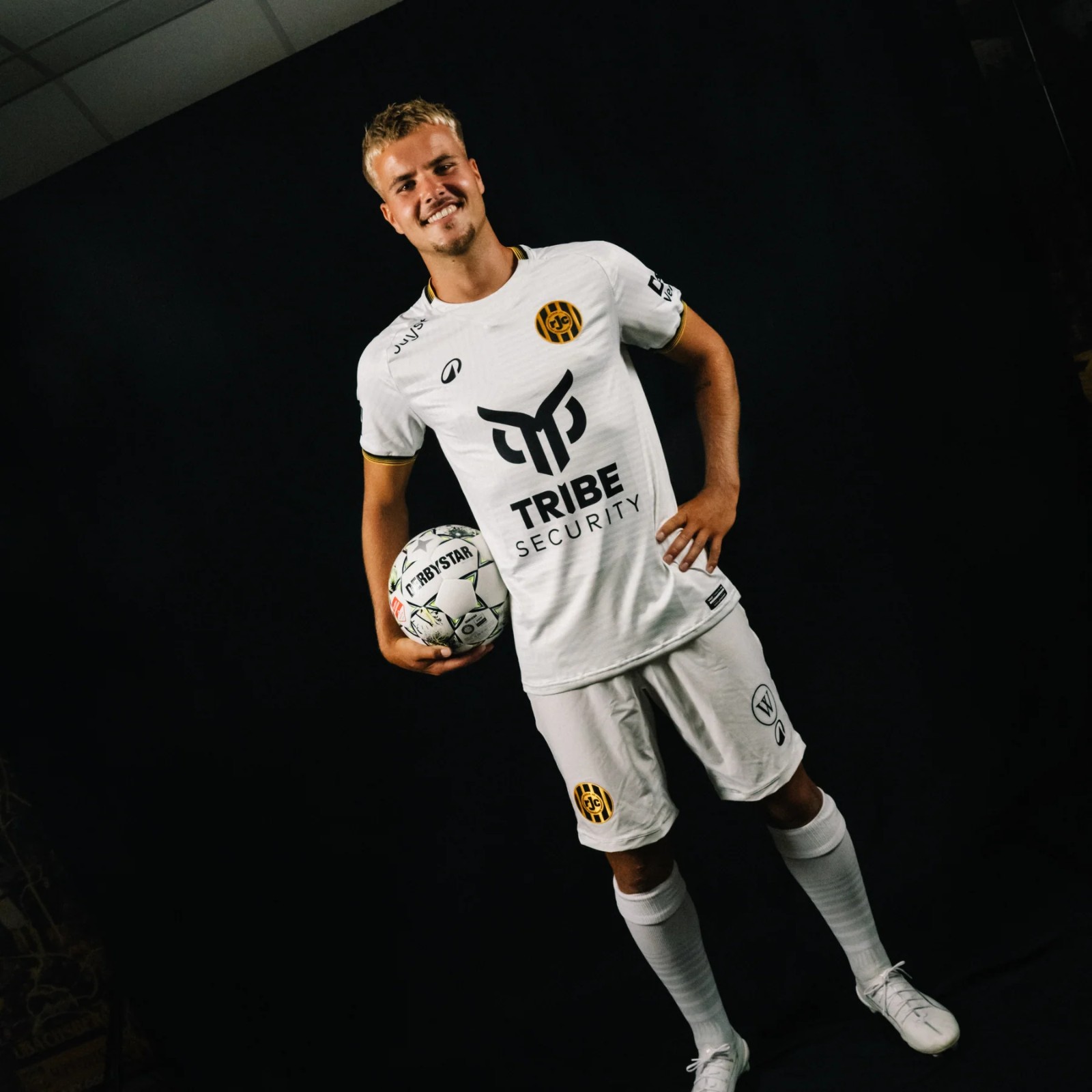 Roda JC 2025-26 Away Kit