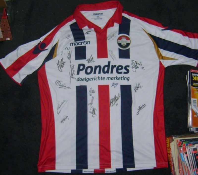 Willem II 2011-12 Home Kit