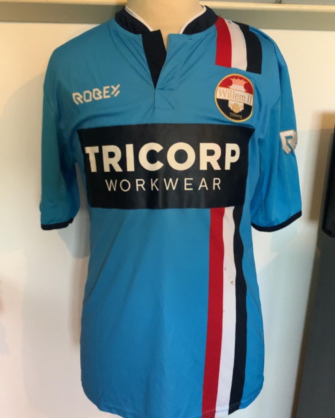 Willem II 2014-15 Away Kit