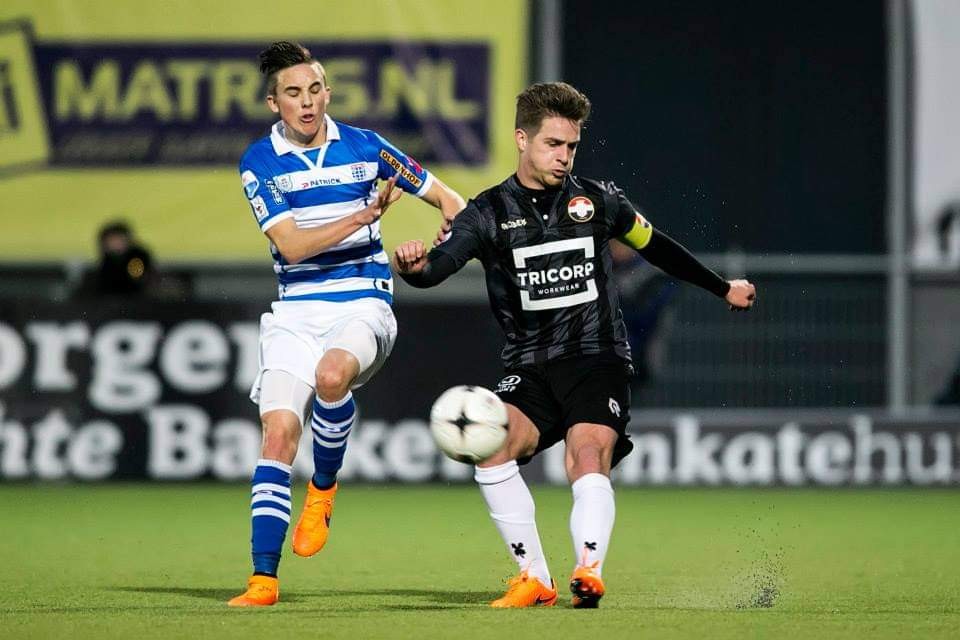 Willem II 2014-15 Third Kit