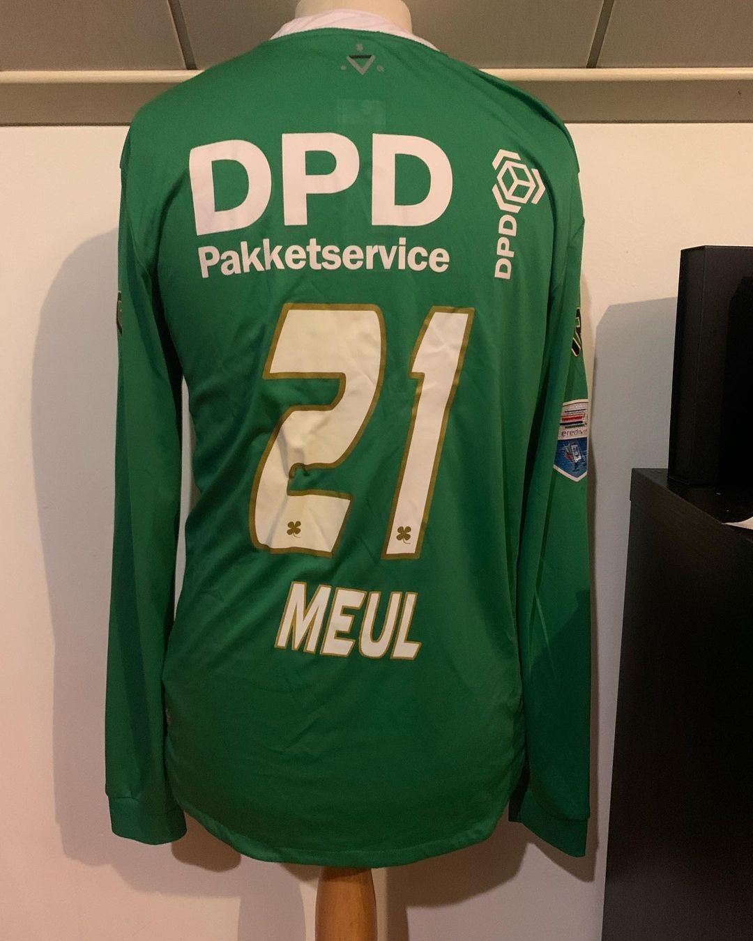 Willem II 2014-15 GK Kit