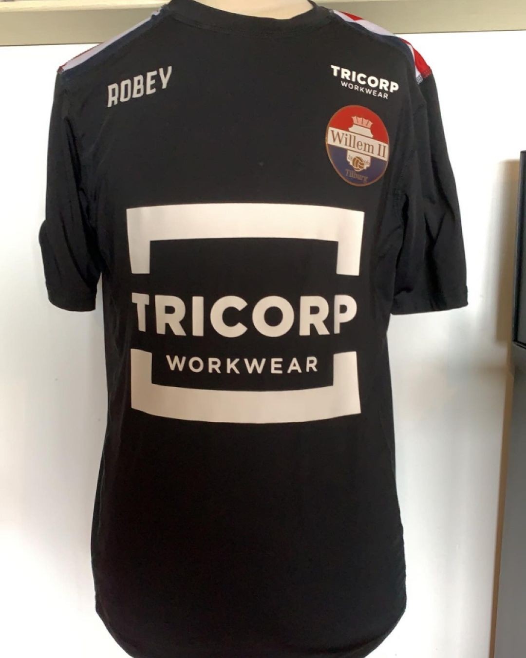 Willem II 2017-18 Away Kit