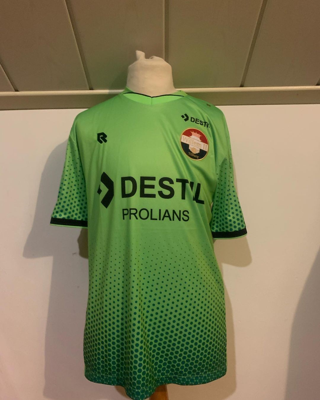 Willem II 2019-20 GK 1 Kit