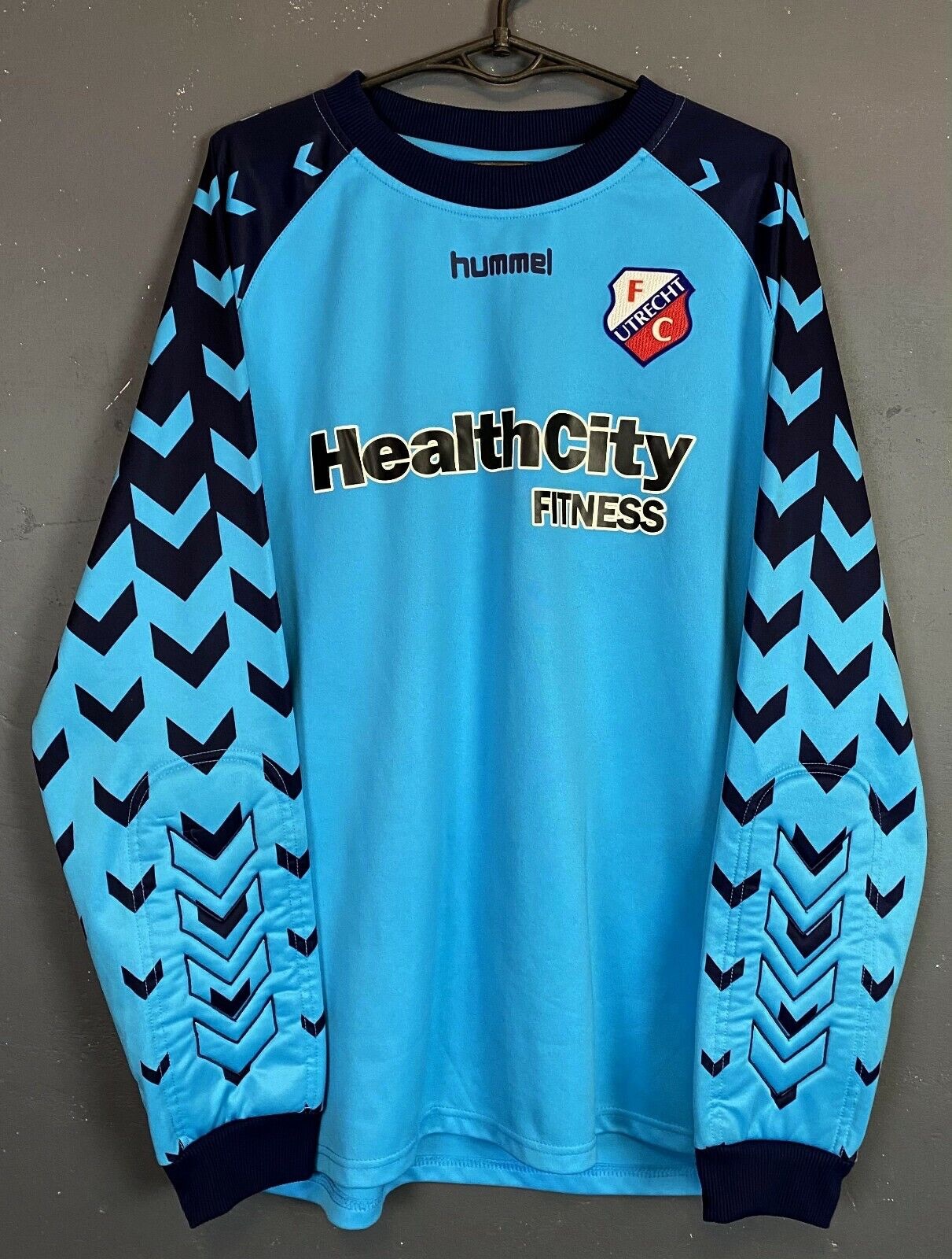 FC Utrecht 2012-13 GK 1 Kit