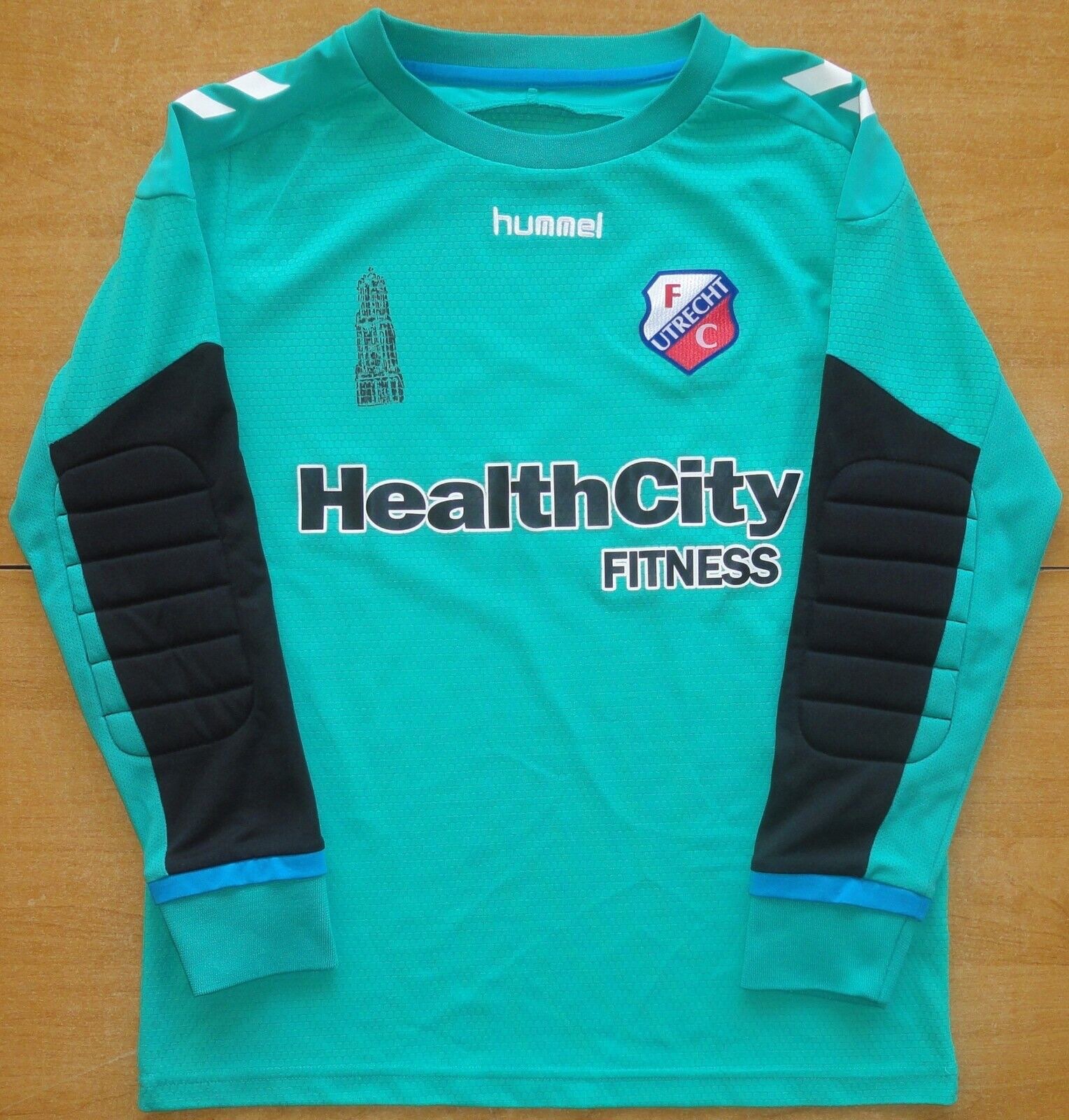 FC Utrecht 2014-15 GK 1 Kit