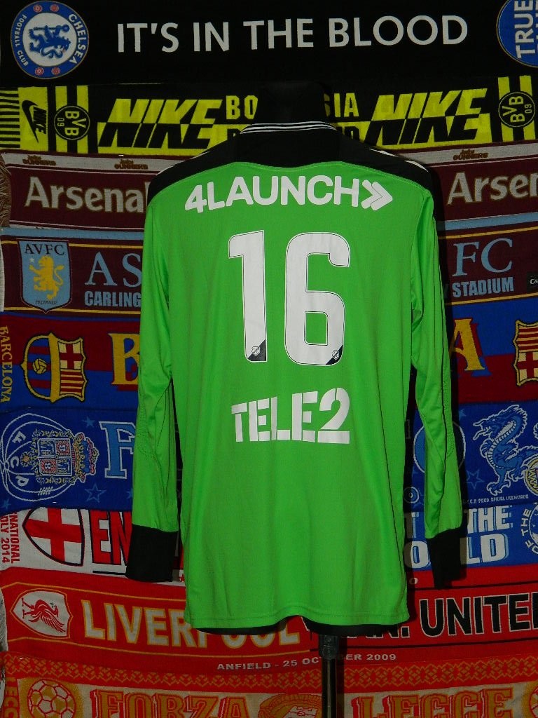 FC Utrecht 2016-17 GK Kit