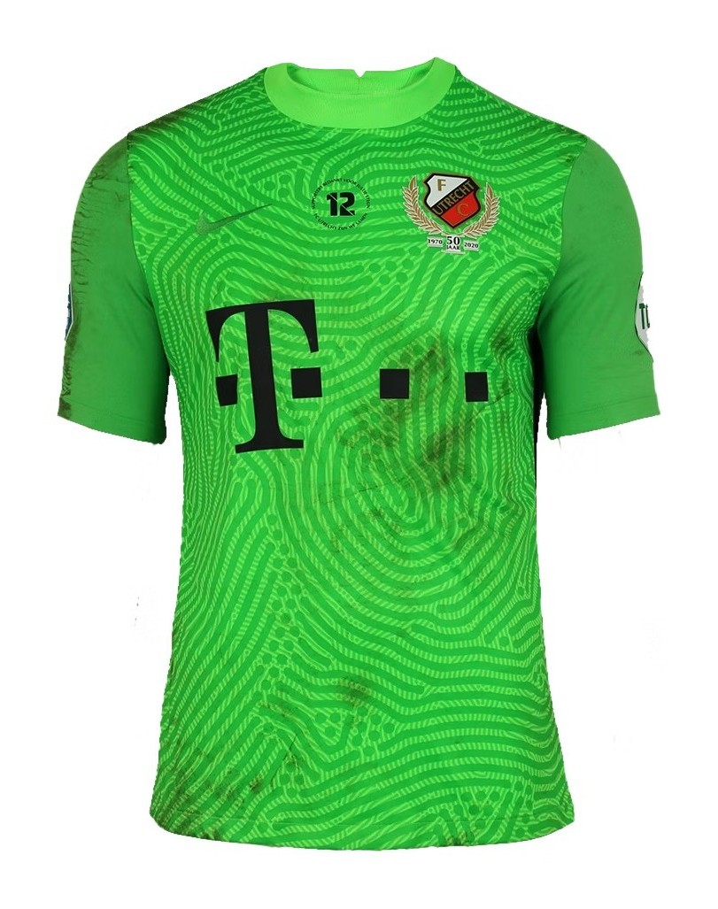 FC Utrecht 2020-21 GK 2 V2 Kit
