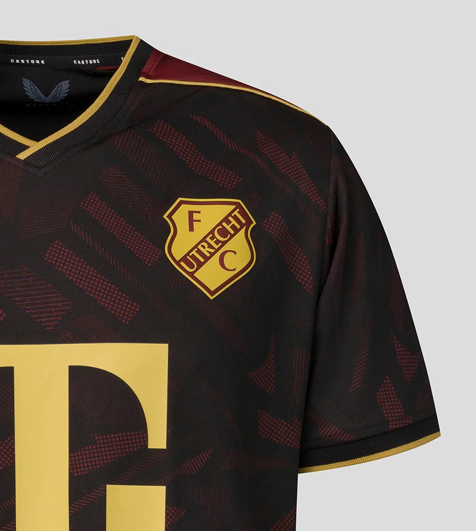 FC Utrecht 2023-24 Away Kit