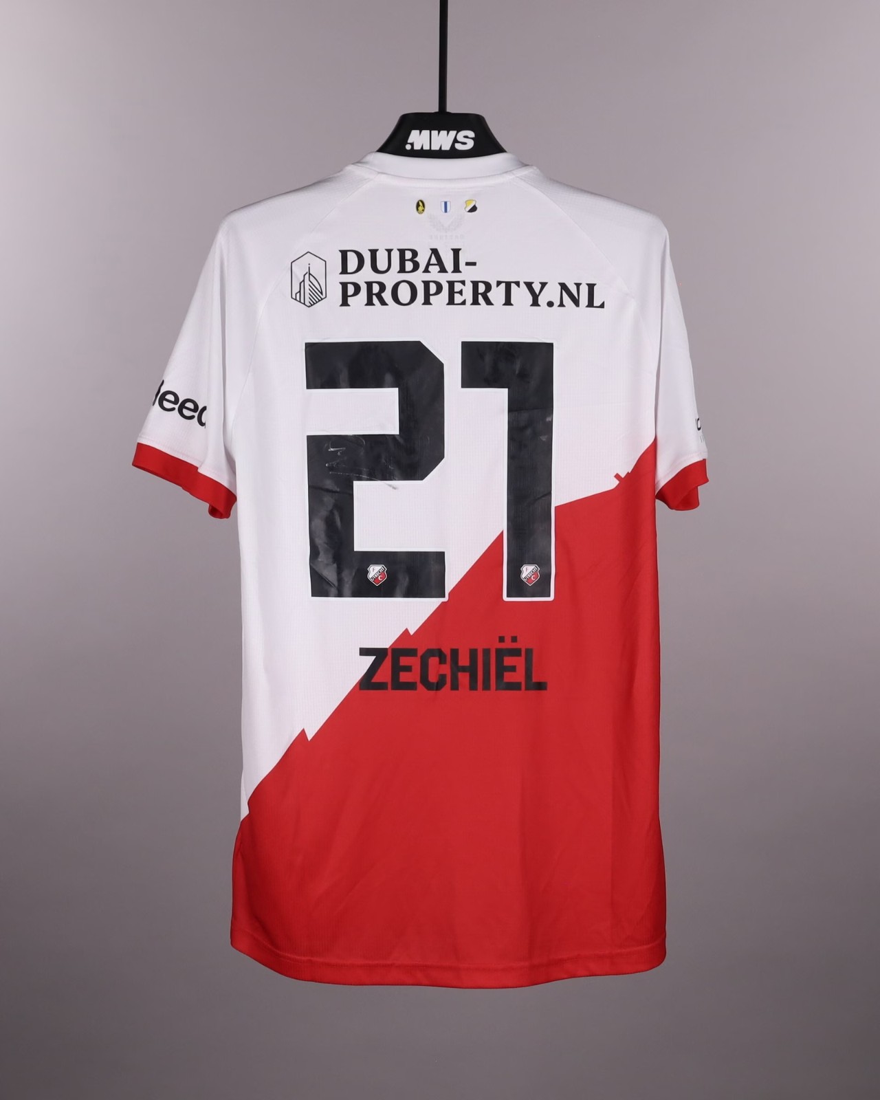 FC Utrecht 2025-26 Home V2 Kit