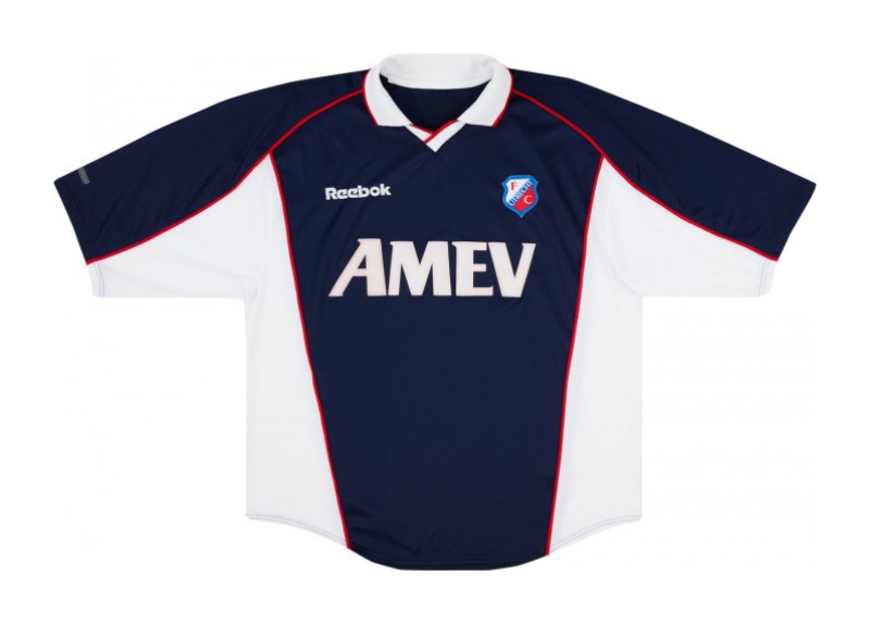 FC Utrecht 2000-01 Away Kit
