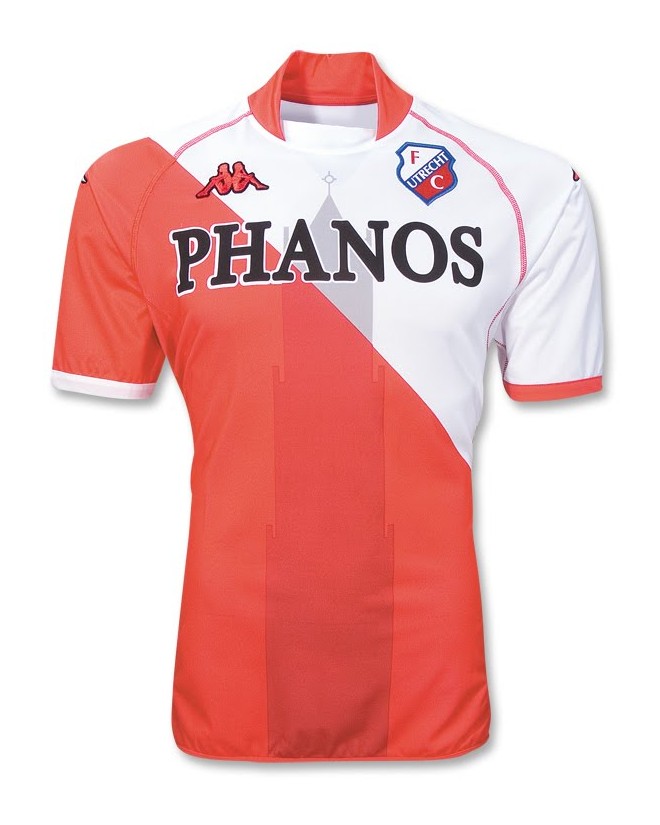 FC Utrecht 2009-10 Home Kit