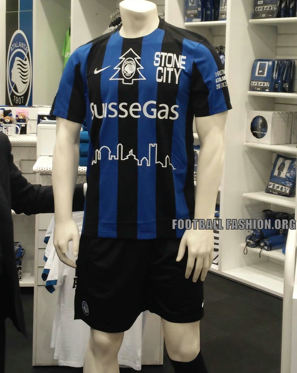 Atalanta BC 2015-16 Christmas Kit