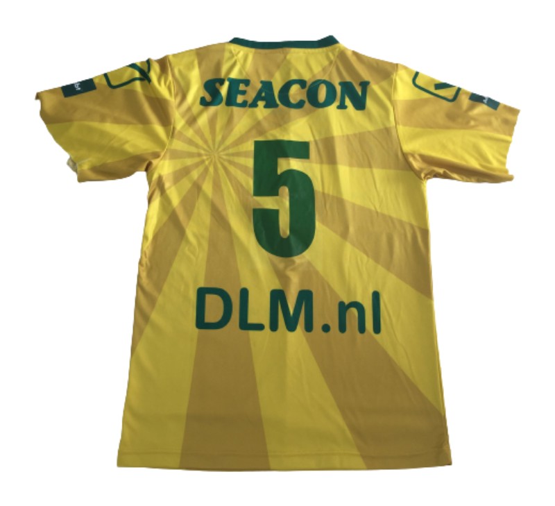 Fortuna Sittard 2016-17 Third Kit