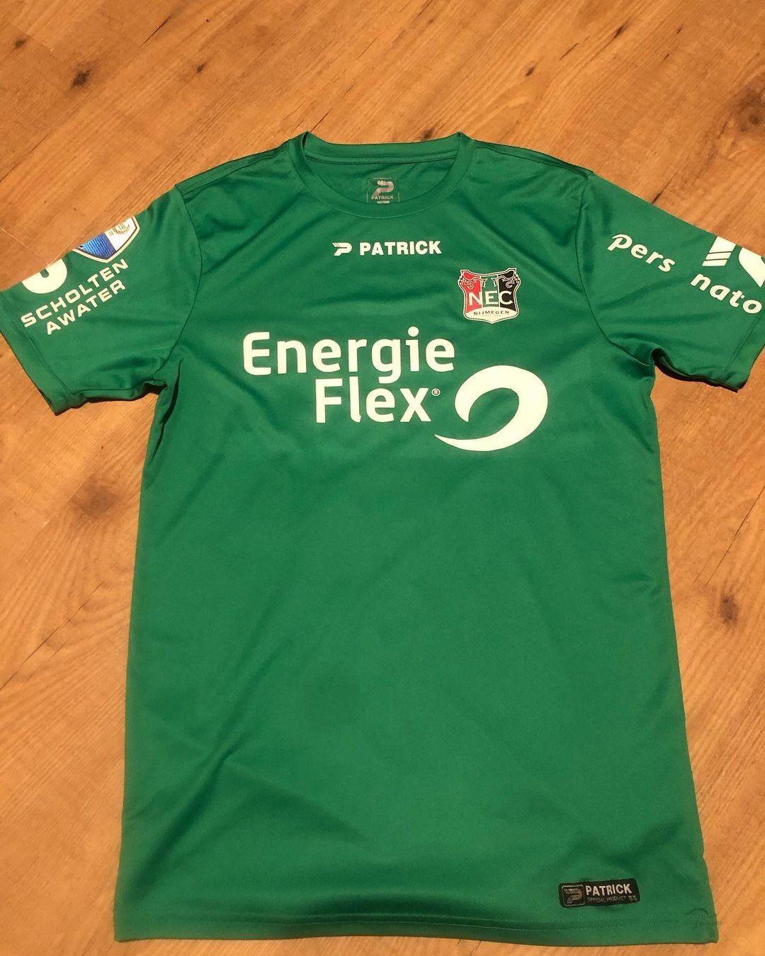 NEC Nijmegen 2016-17 GK Kit