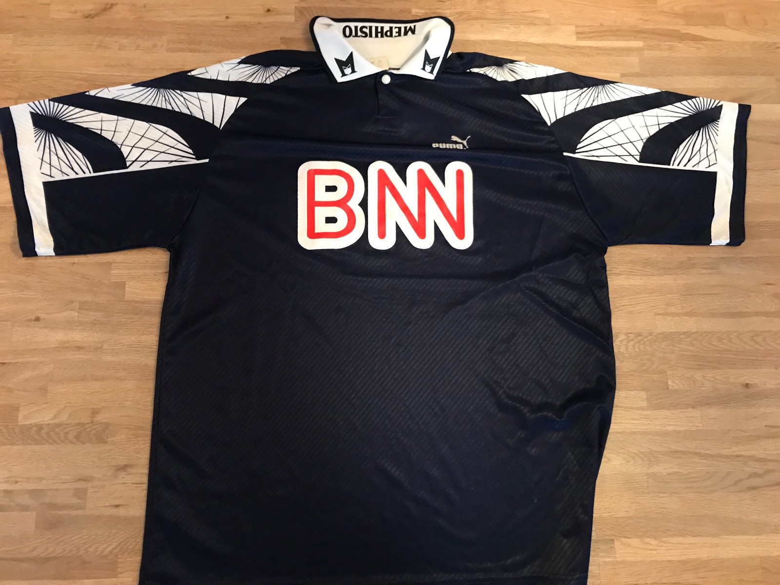 NEC Nijmegen 1996-97 Away 3 Kit
