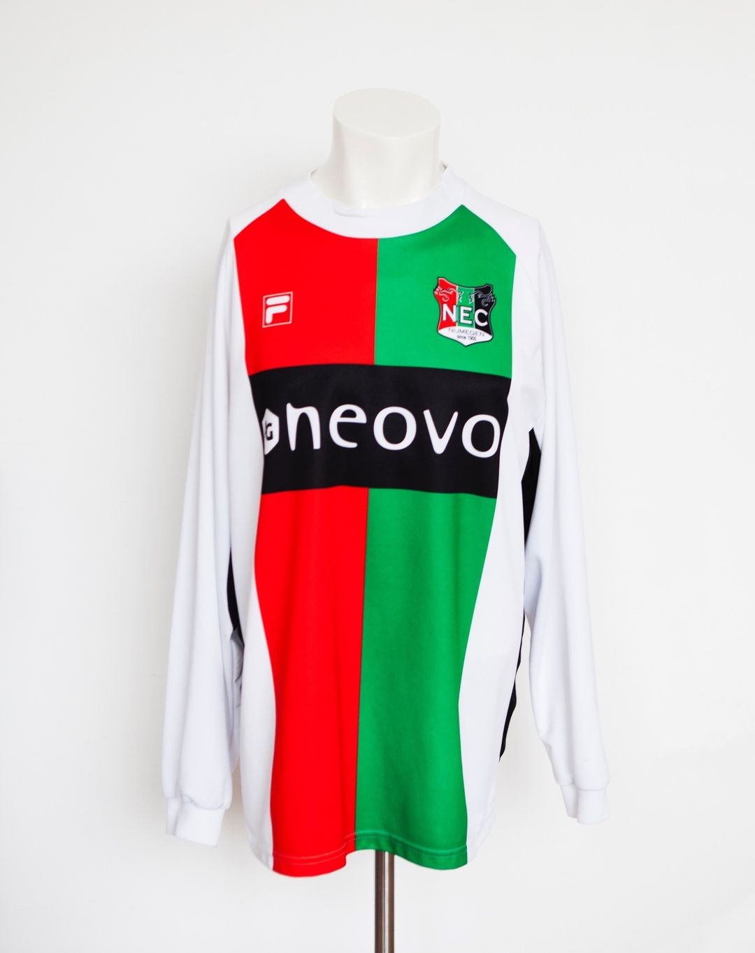 NEC Nijmegen 2003-04 European Away Kit
