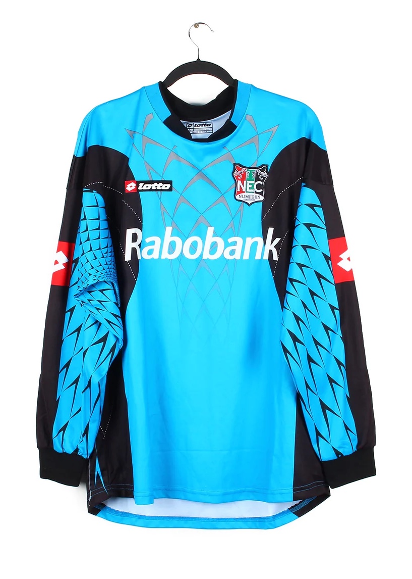 NEC Nijmegen 2005-06 GK 2 Kit